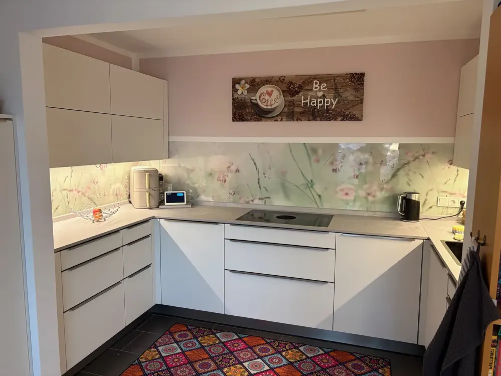 High-Quality Apartment Above the Roofs of Rinkerode