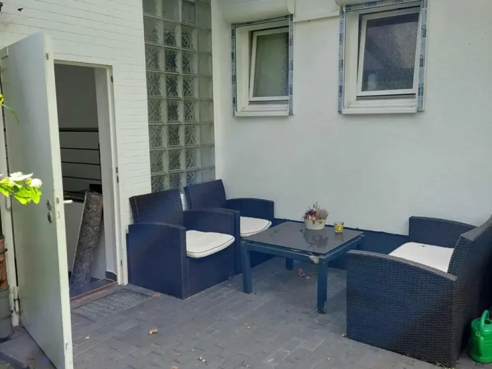 Freundliche 3-Zimmer- Möblierte Wohnung in Reinbek