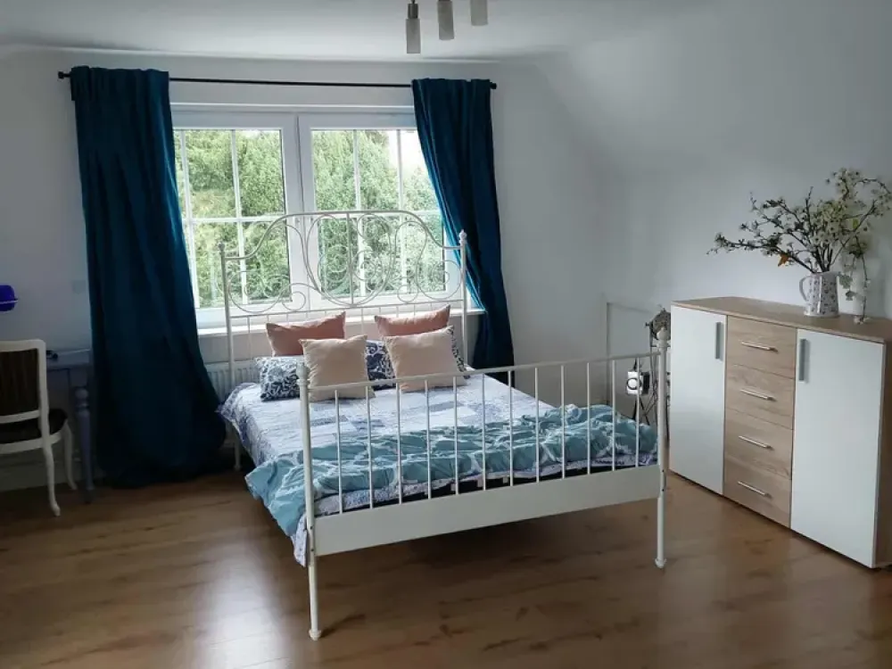 Freundliche 3-Zimmer- Möblierte Wohnung in Reinbek