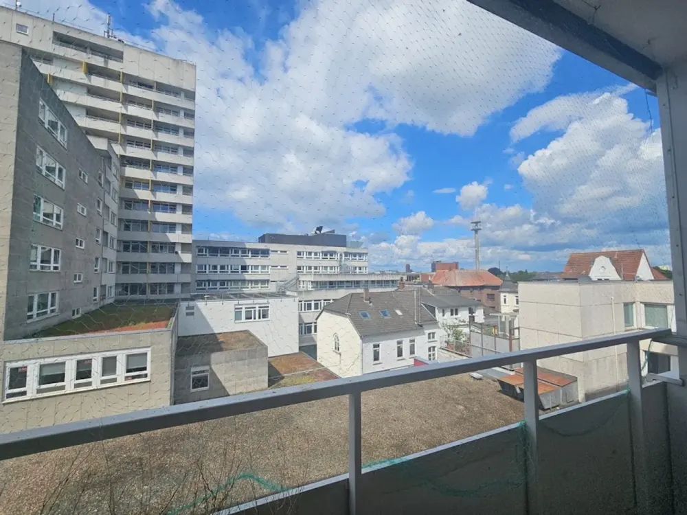 Zentral wohnen in der Innenstadt - 2-Zimmer-Wohnung mit Balkon & Einbauküche