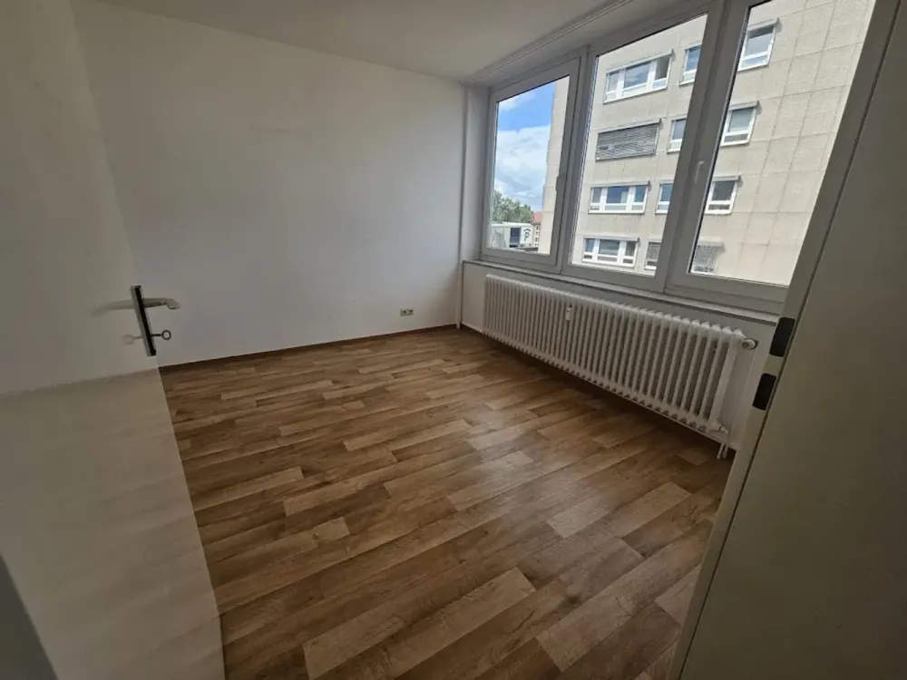 Zentral wohnen in der Innenstadt - 2-Zimmer-Wohnung mit Balkon & Einbauküche