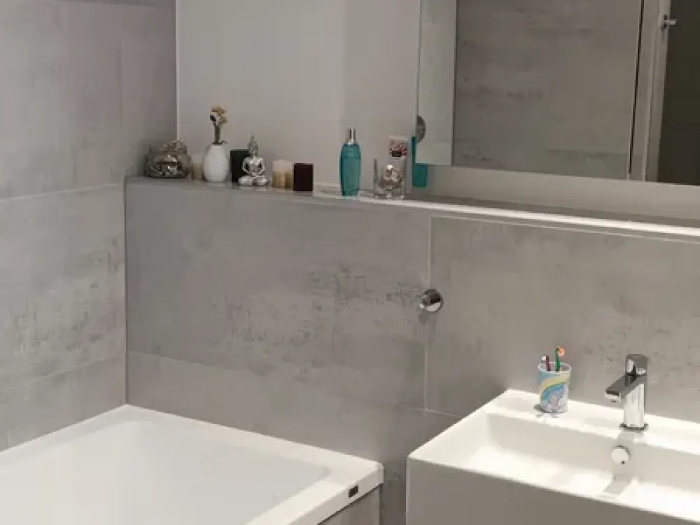 Großzügige Wohnung in D-Pempelfort