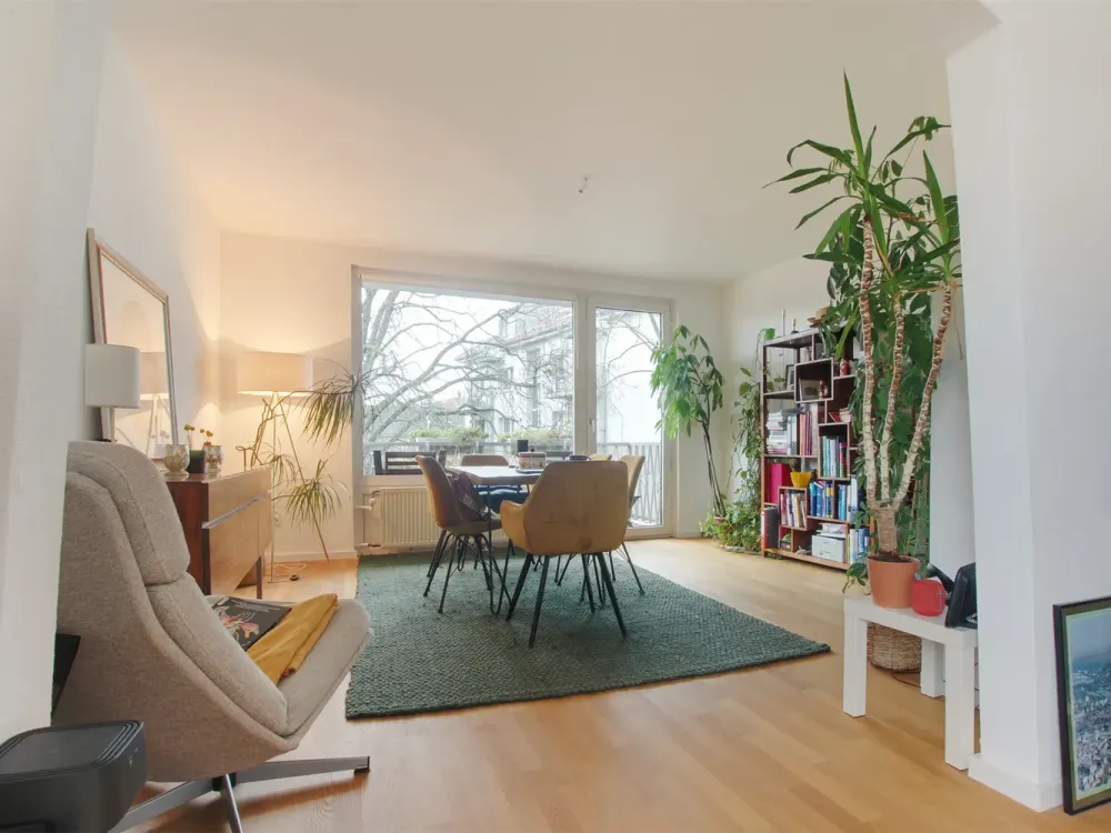 Charmante 2,5-Zimmer-Wohnung mit Balkon im Ostend Nähe Zoo