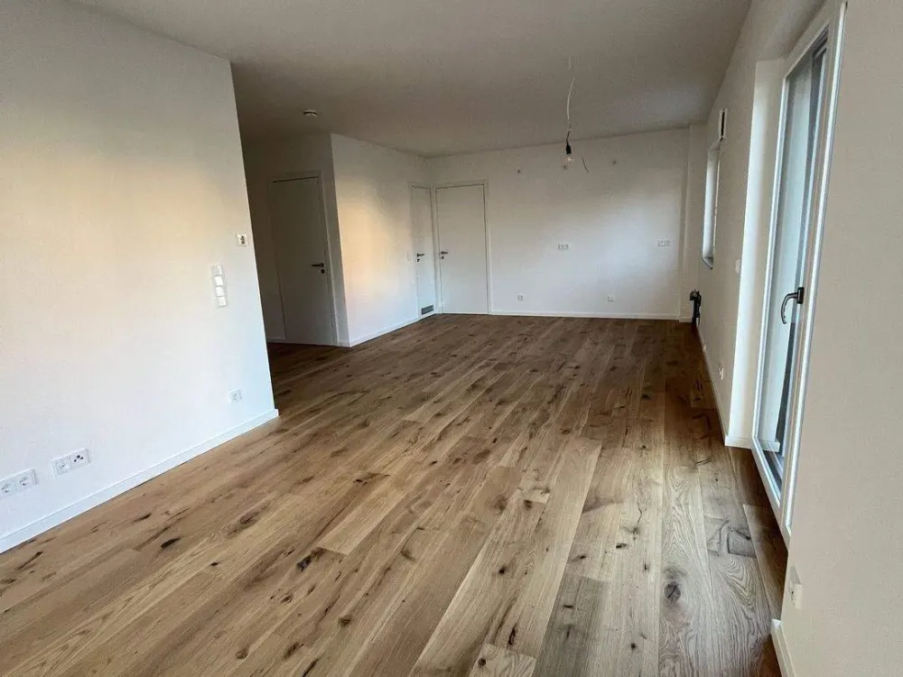 LUXURIÖSER NEUBAU - BESTLAGE LAUFAMHOLZ
