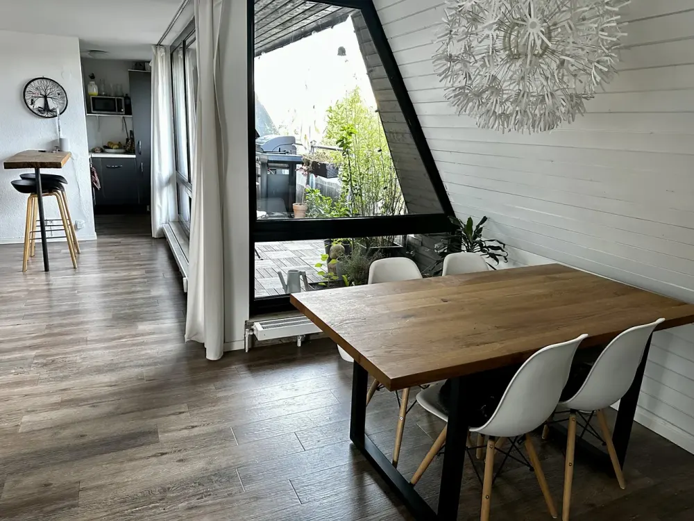 Schöne 2,5 Zi-Maisonette-Whg. (ca. 63qm) mit Loggia am Stöckach