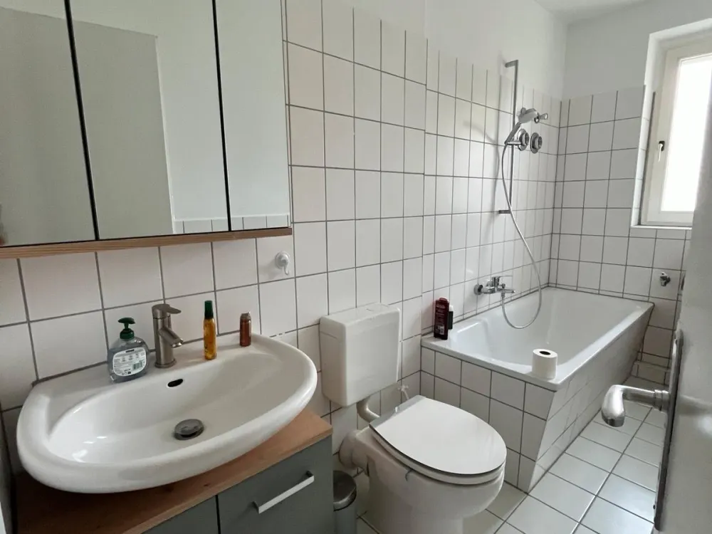 Wohnung 2 Räume *nur möbiliert*