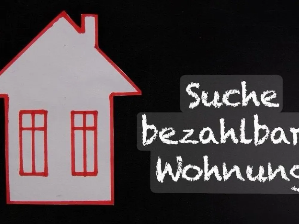 Studentin sucht 1 Zimmer Wohnung !!!