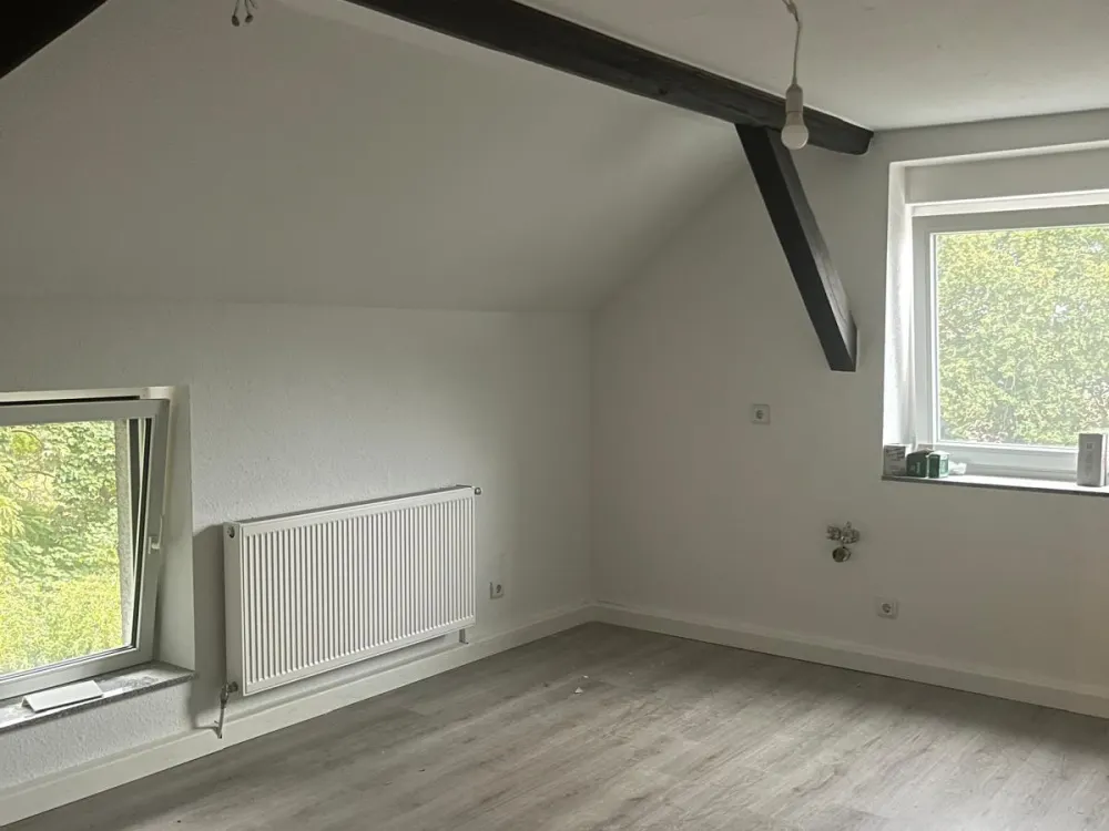 Renovated 4.5-Room Apartment as a New Family Home
