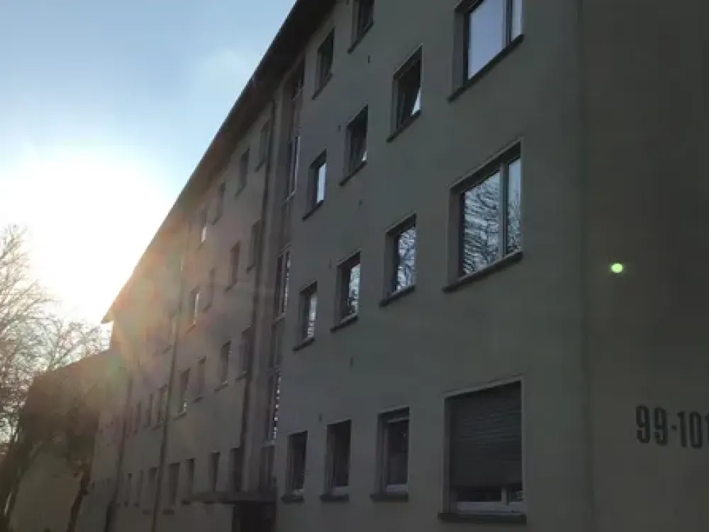 Erdgeschosswohnung in Frankfurt-Zeilsheim mit Balkon