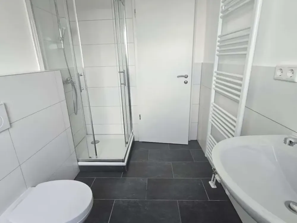 Erstbezug nach Ausbau, Moderne 3-Zimmer-Wohnung mit 2 Balkonen