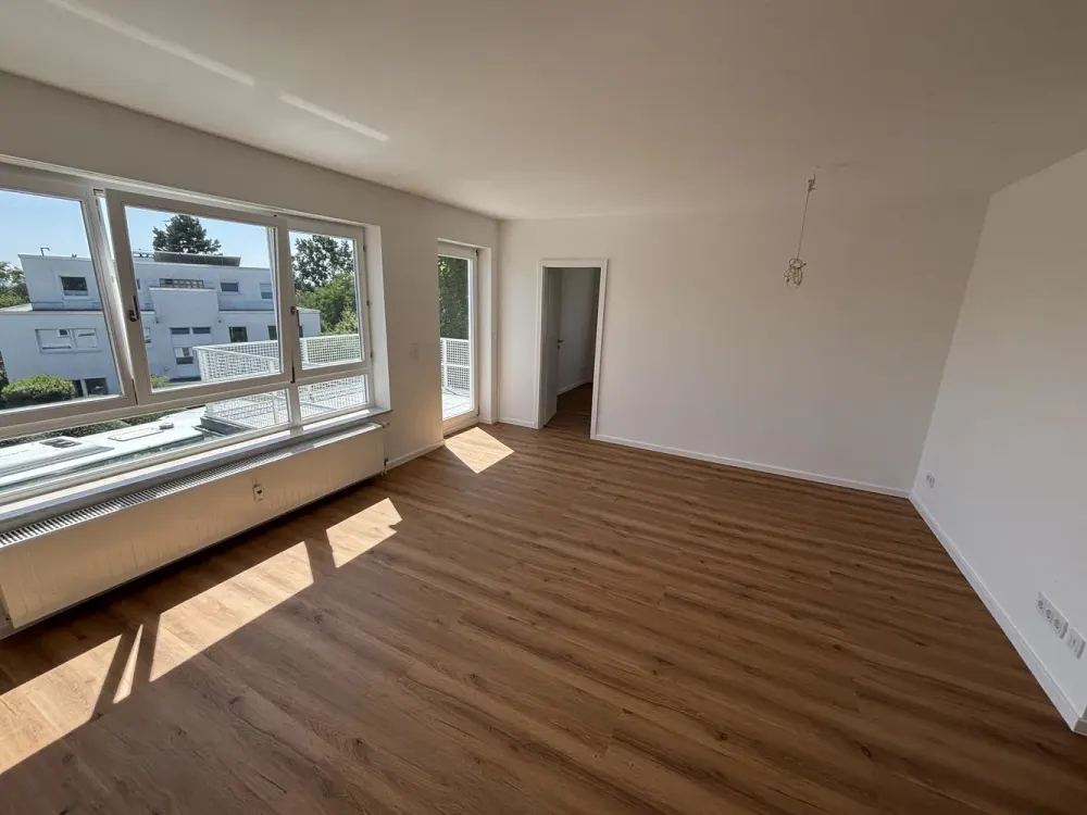 Erstbezug nach Renovierung in guter Lage in Schönberg
