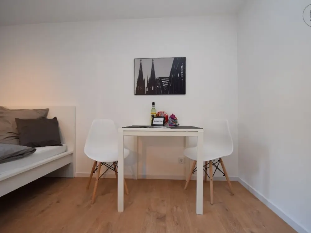 Möbliertes Apartment Nähe Barbarossaplatz