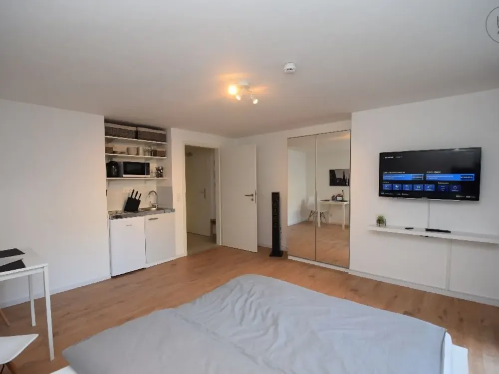 Möbliertes Apartment Nähe Barbarossaplatz