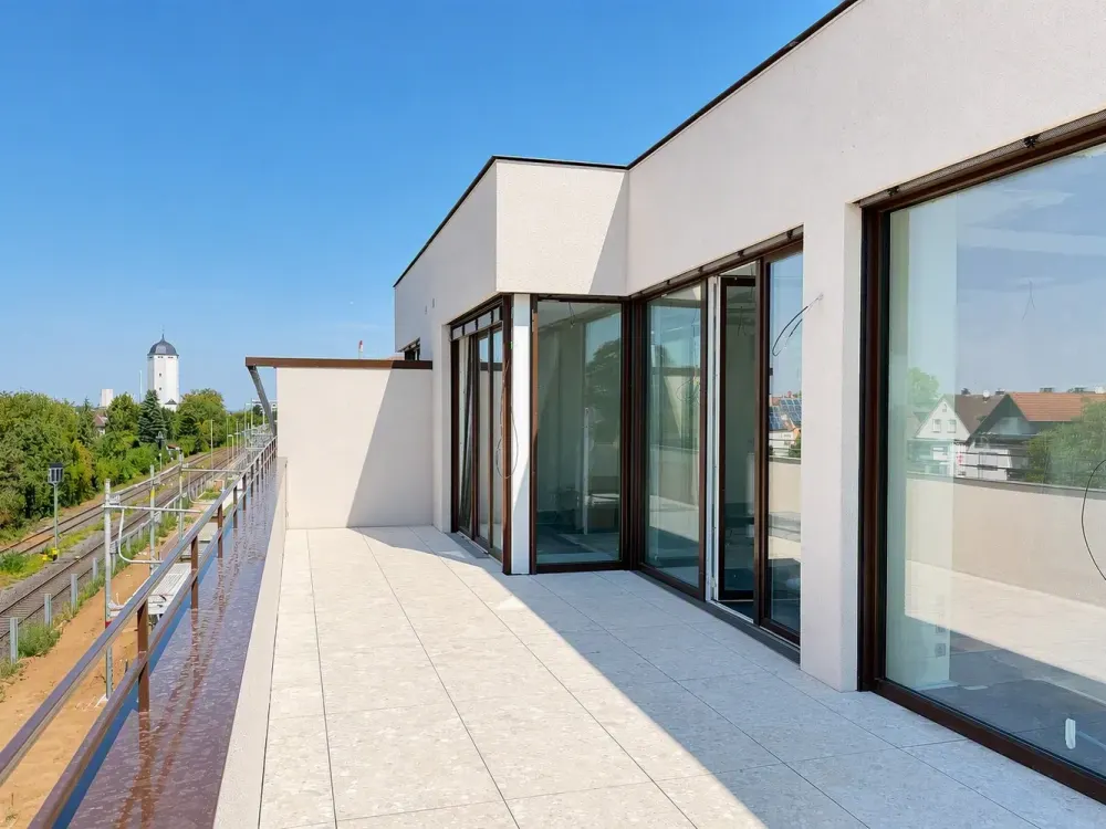 Penthouse 3-Zimmer-Neubau, Erstbezug, Aufzug, Tiefgarage, Geothermie-Wärmepumpe und Kühlung
