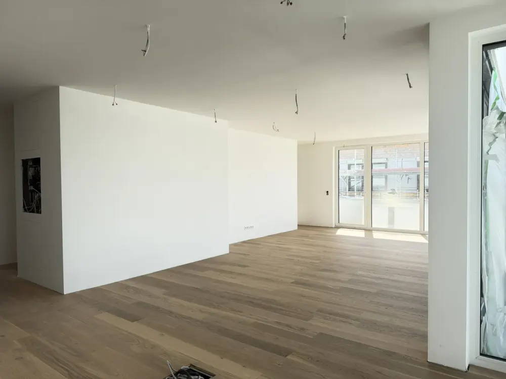 Penthouse 3-Zimmer-Neubau, Erstbezug, Aufzug, Tiefgarage, Geothermie-Wärmepumpe und Kühlung