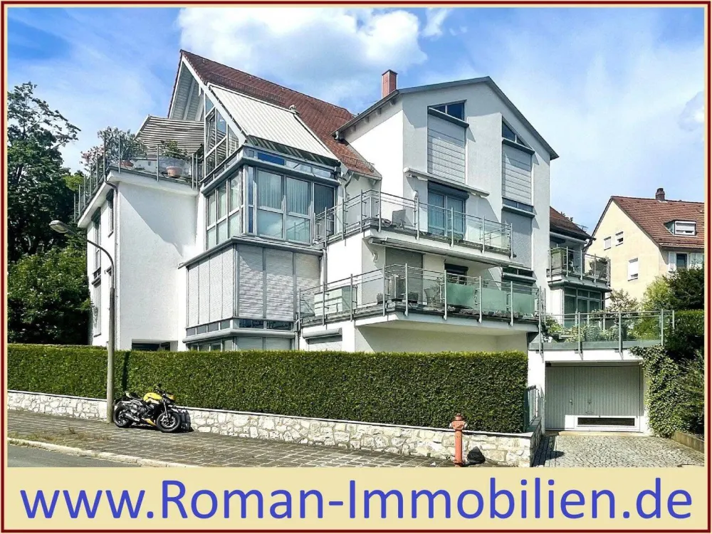 Moderne 3-Zimmer-Mietwohnung mit Balkon und Tiefgaragen-Duplex-Stellplatz in Nürnberg-Erlenstegen!