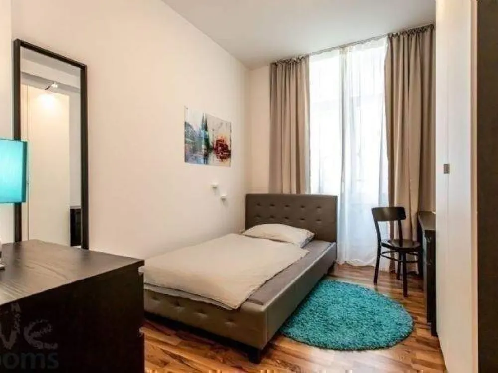 Ab 15.10.2026 - modern möbliertes Zimmer in 3er WG - direkt am Hauptbahnhof