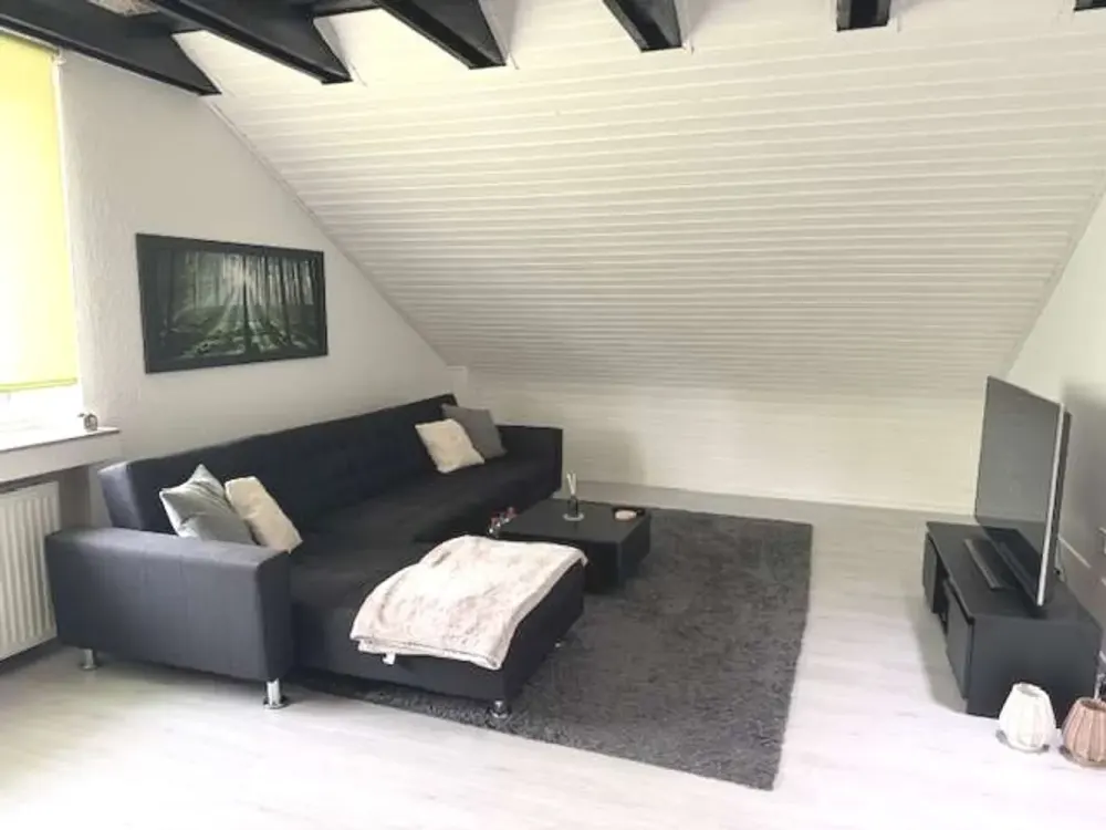 exklusive Dachgeschosswohnung