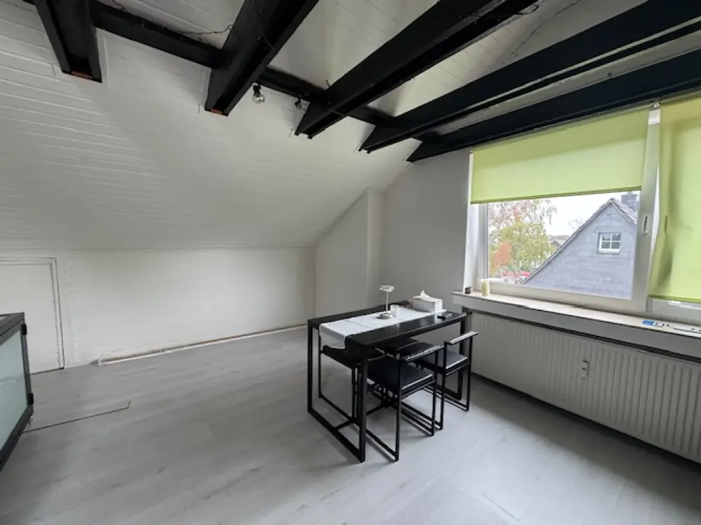 exklusive Dachgeschosswohnung
