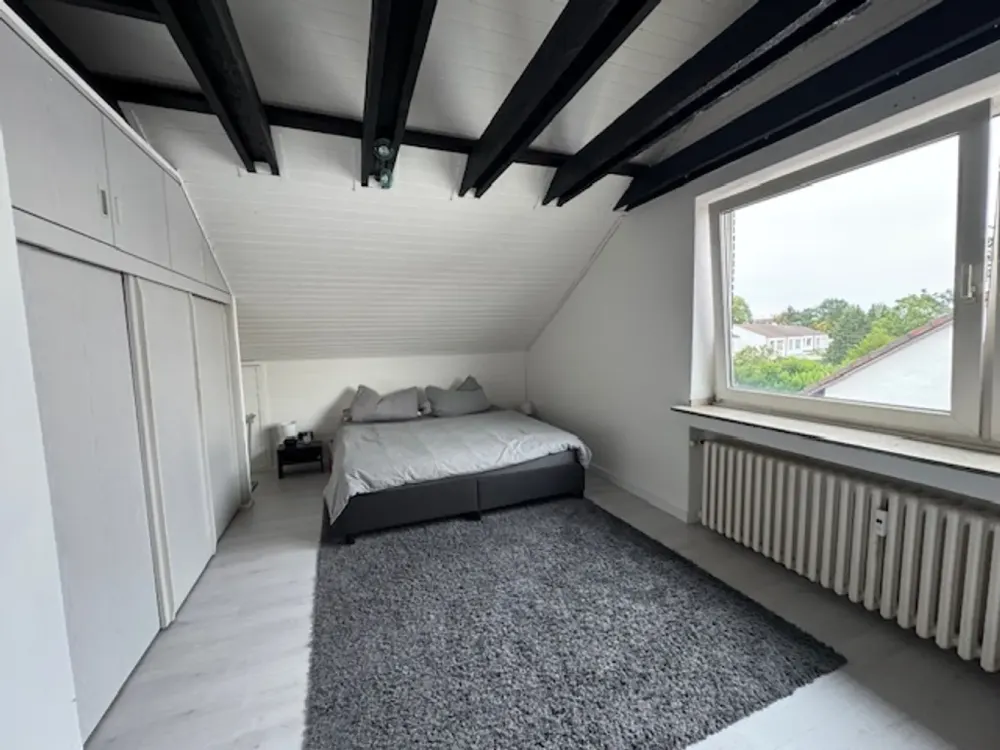 exklusive Dachgeschosswohnung