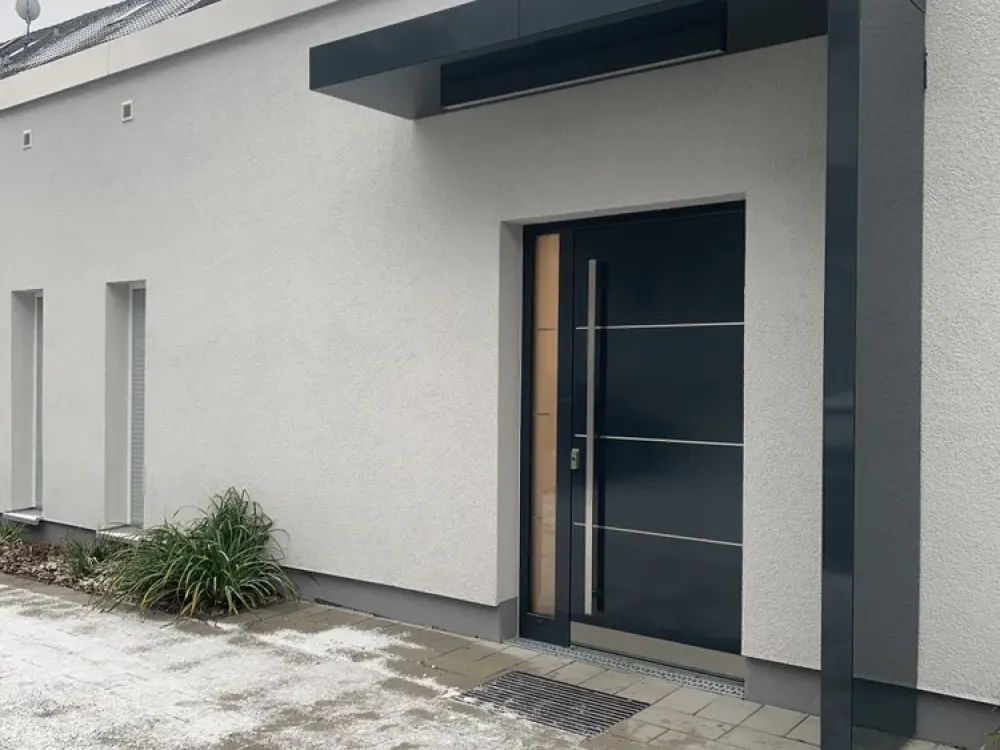 schöne Wohnung, nahe am Wasser mit EBK, Terrasse, Stellplatz, Neubau - Erstbezug