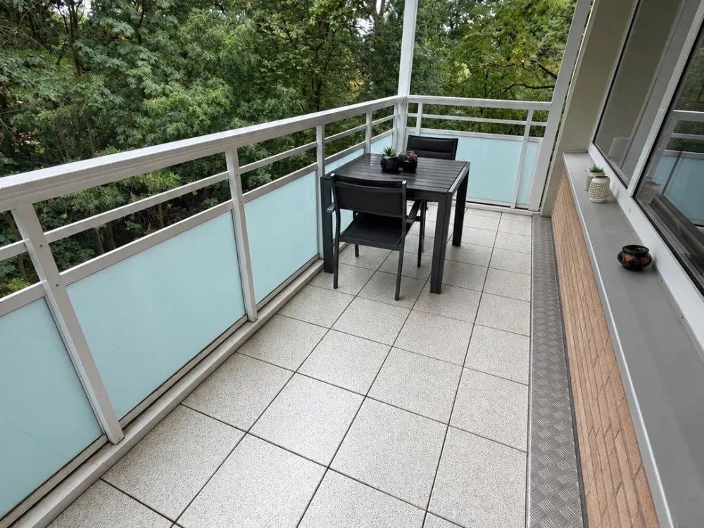 Stilvoll möblierte Wohnung mit großem Balkon - Münster-Angelmodde