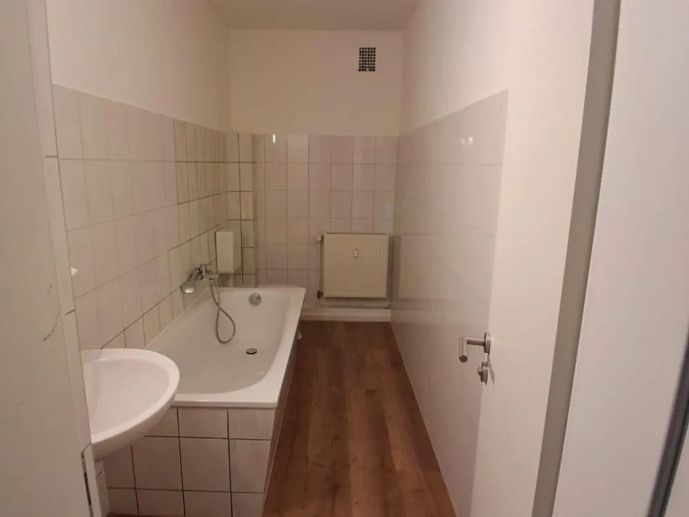 Schöne, frisch renovierte 2-Zimmer-Wohnung im Dortmunder Norden