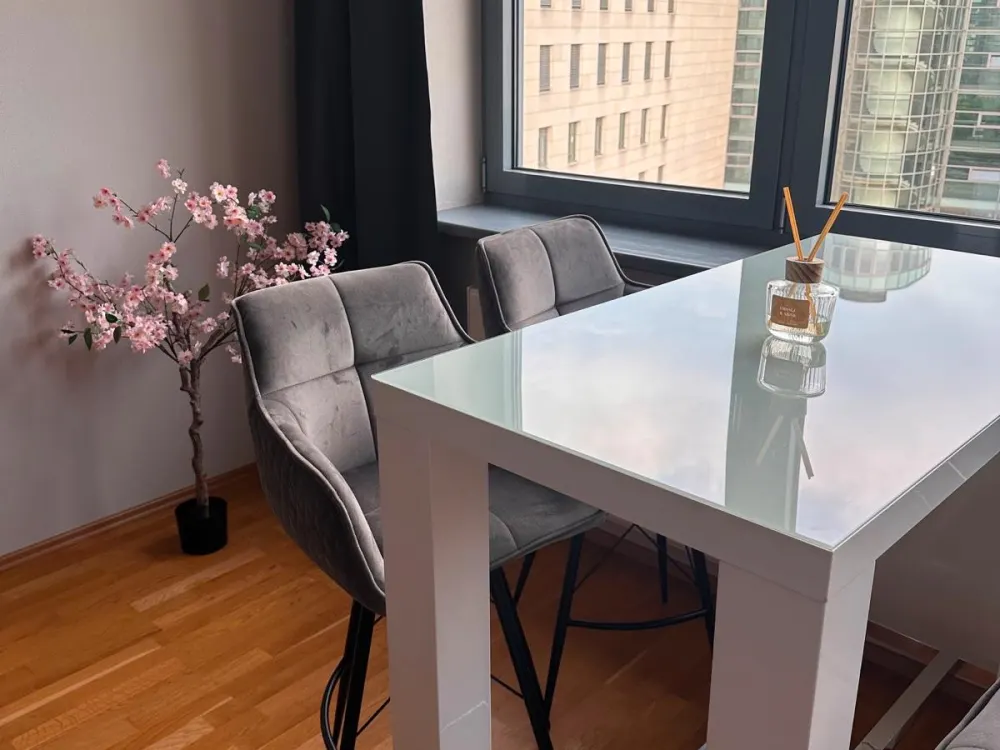 Möblierte 1-Zimmer-Wohnung Düsseldorf Golzheim | Balkon
