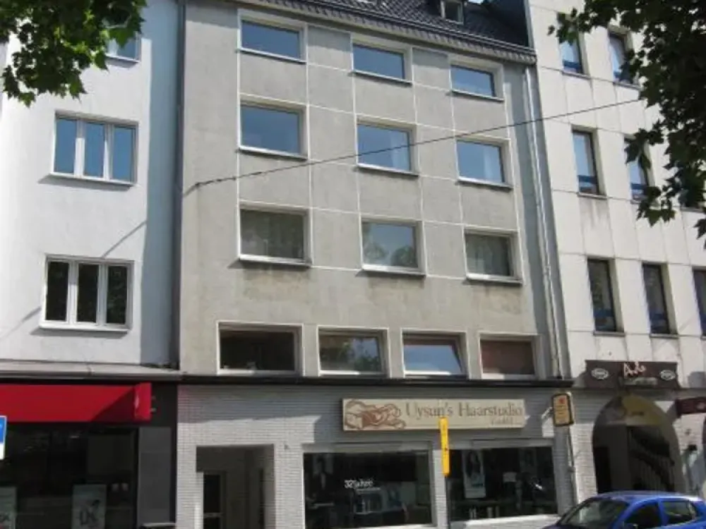 Leben mitten in der Stadt. Geräumige 2,5-Zimmer-Stadtwohnung