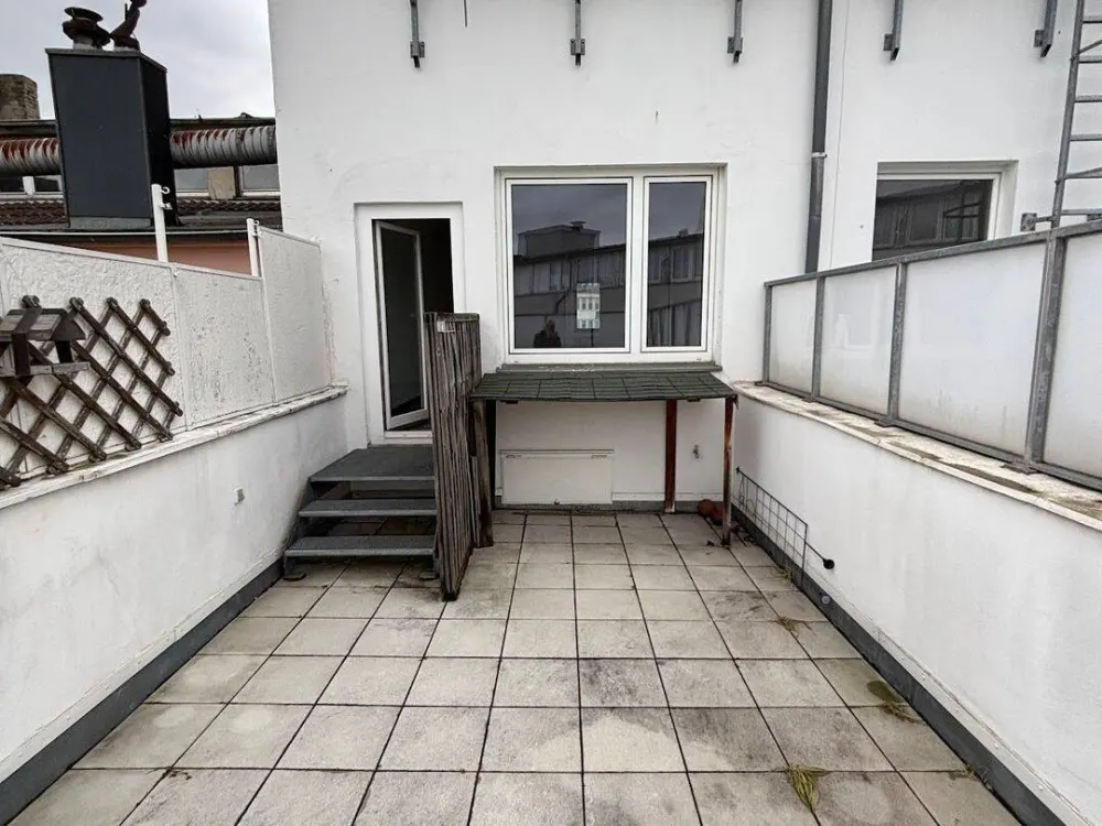 Traumwohnung mit Ausblick und großer Dachterrasse mitten in Düsseldorf