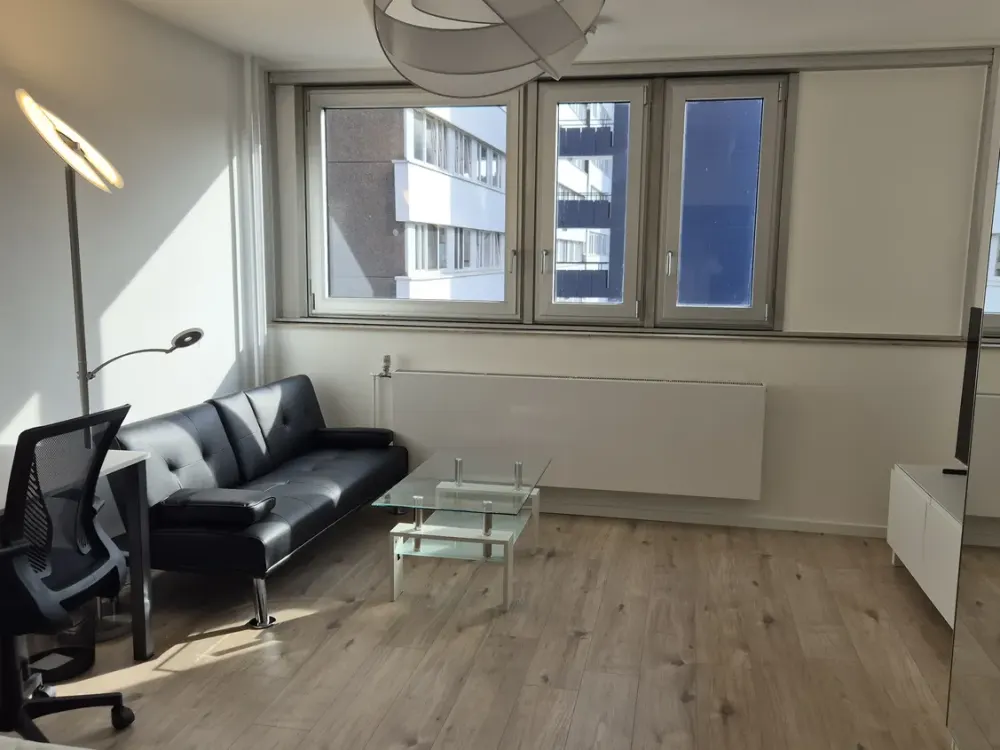 Löffelfertige 1-Raum-Wohnung mit luxuriöser Innenausstattung in Köln Ehrenfeld