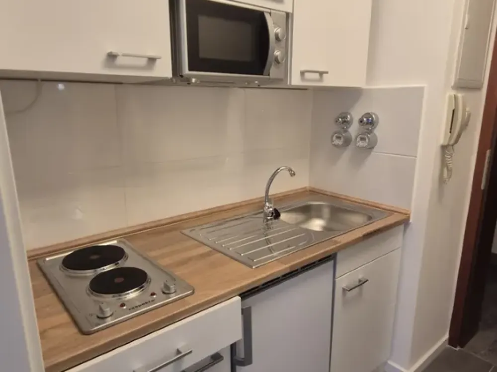 Löffelfertige 1-Raum-Wohnung mit luxuriöser Innenausstattung in Köln Ehrenfeld