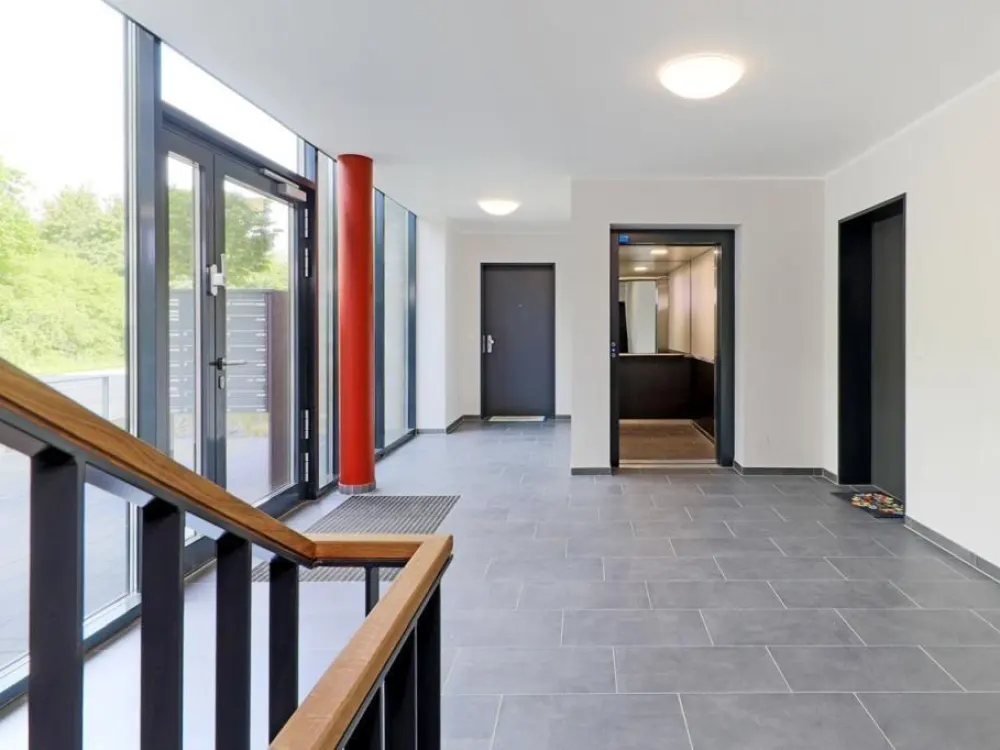 Modern, energy-efficient living: "Bright 3-room maisonette apartment with wonderful roof terrace"