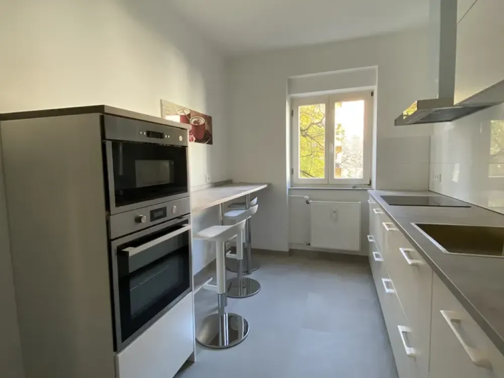 großzügige 3-Zimmer Wohnung mit Isarblick Nähe Englischer Garten
