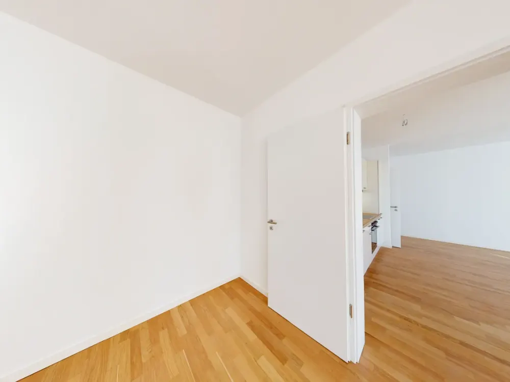 Helle, exklusive 2-Zi-Whg / gehobene Ausstattung / mit Balkon_WE06