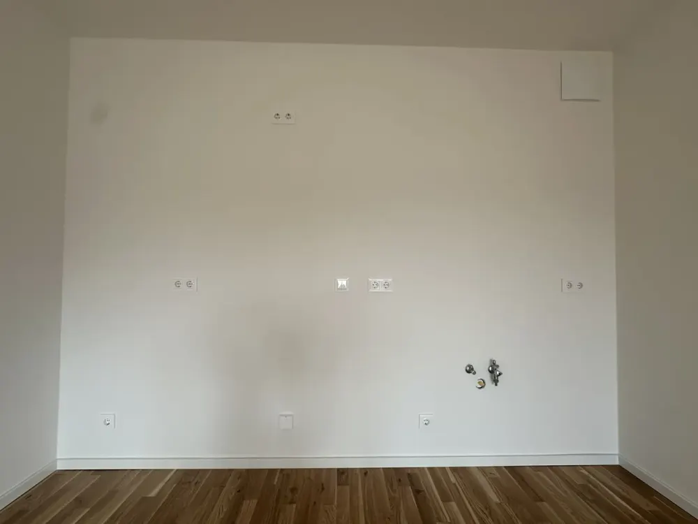 **Erstbezug** Schöne 2-Raum-Wohnung mit Balkon in Dresden-Friedrichstadt