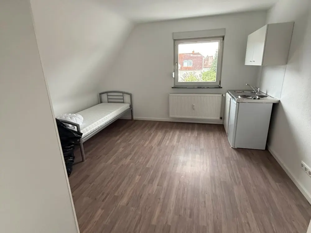 Nur noch 1 Zimmer frei, möbliertes WG-Zimmer