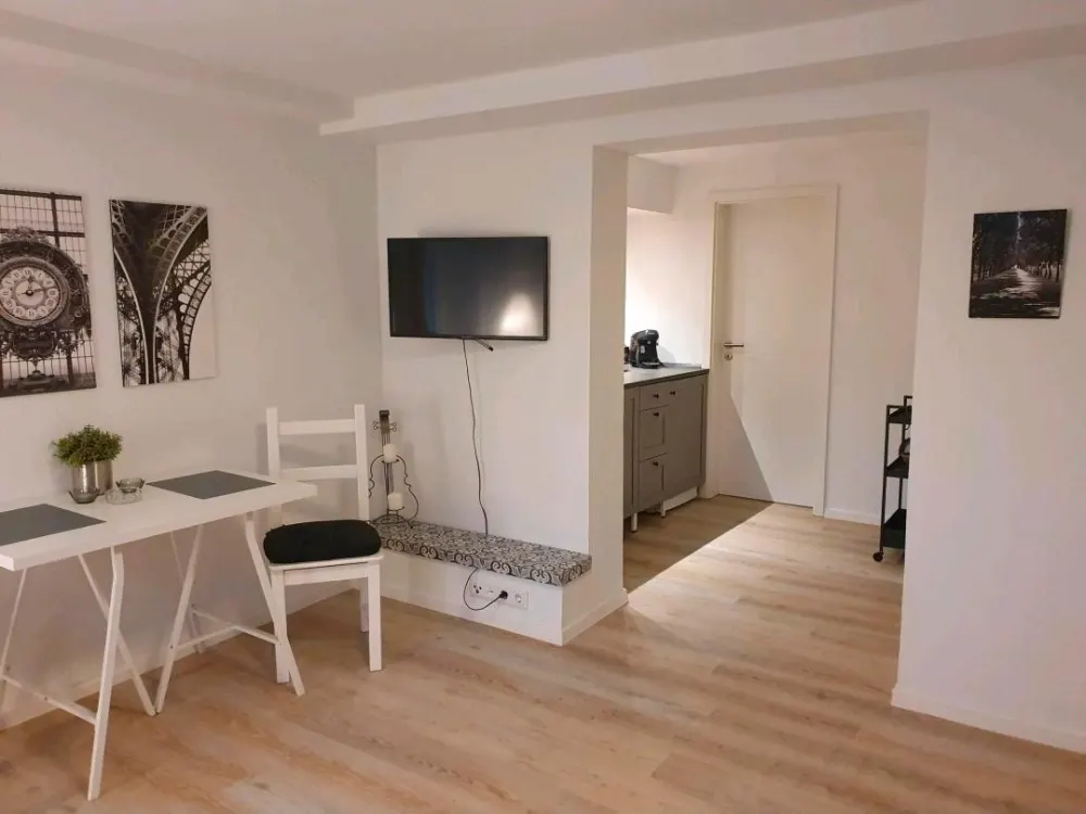 2 voll möblierte Apartments im Grünen, Karlsruhe-Neureut