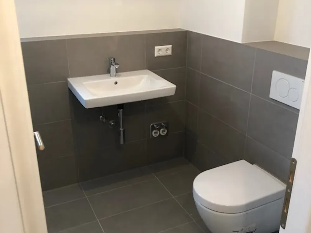 Wunderschöne 3-Zimmer Dachgeschoss-Wohnung mit Einbauküche