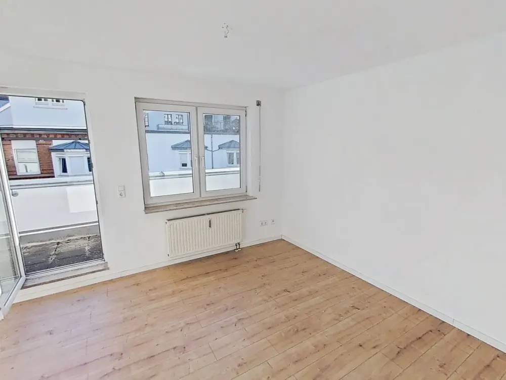 Wohnen auf der Sonnenseite: Helle 2-Zimmer-Wohnung mit Balkon in Stuttgart