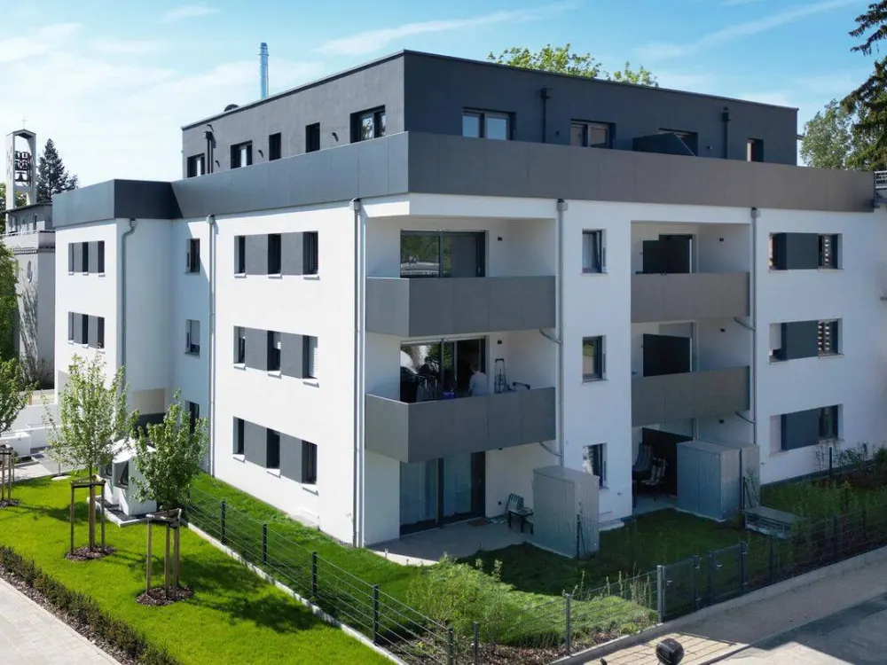 Neubau Penthouse-Wohnung mit Megaterrasse 120 qm