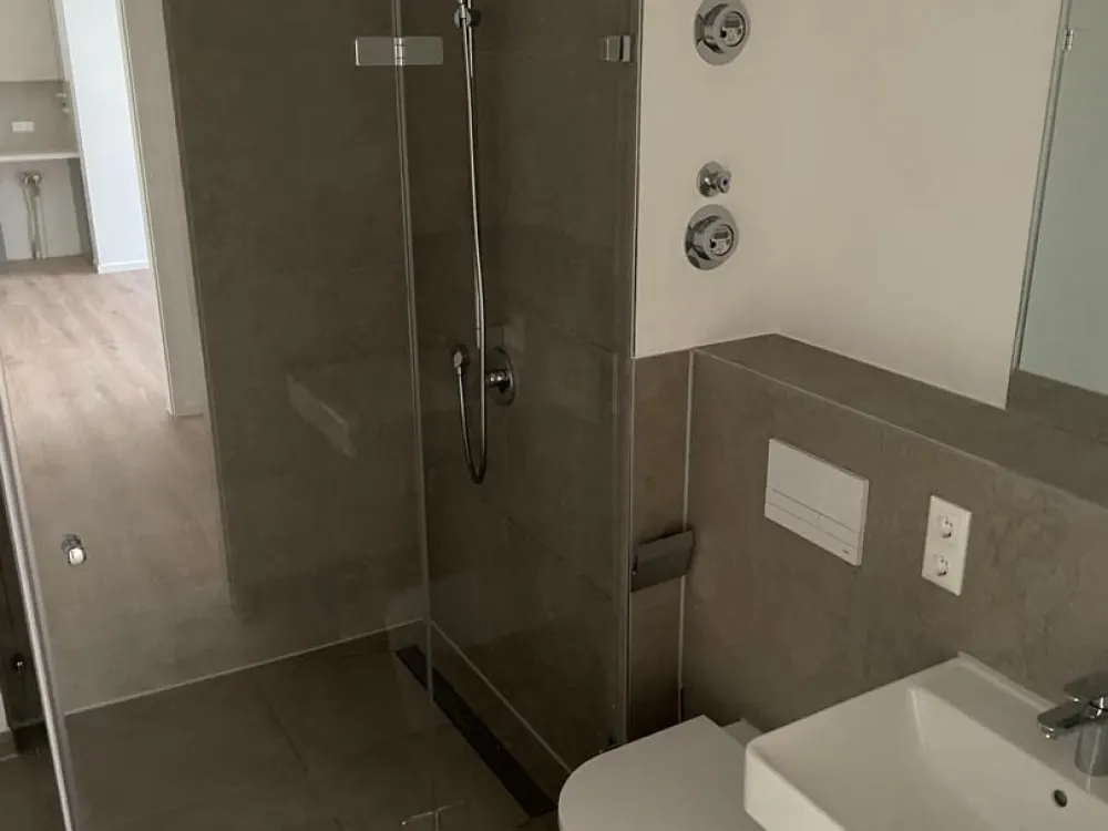 First occupancy! Modern 2-room new-build apartment with fitted kitchen in Nürnberg, commission-free