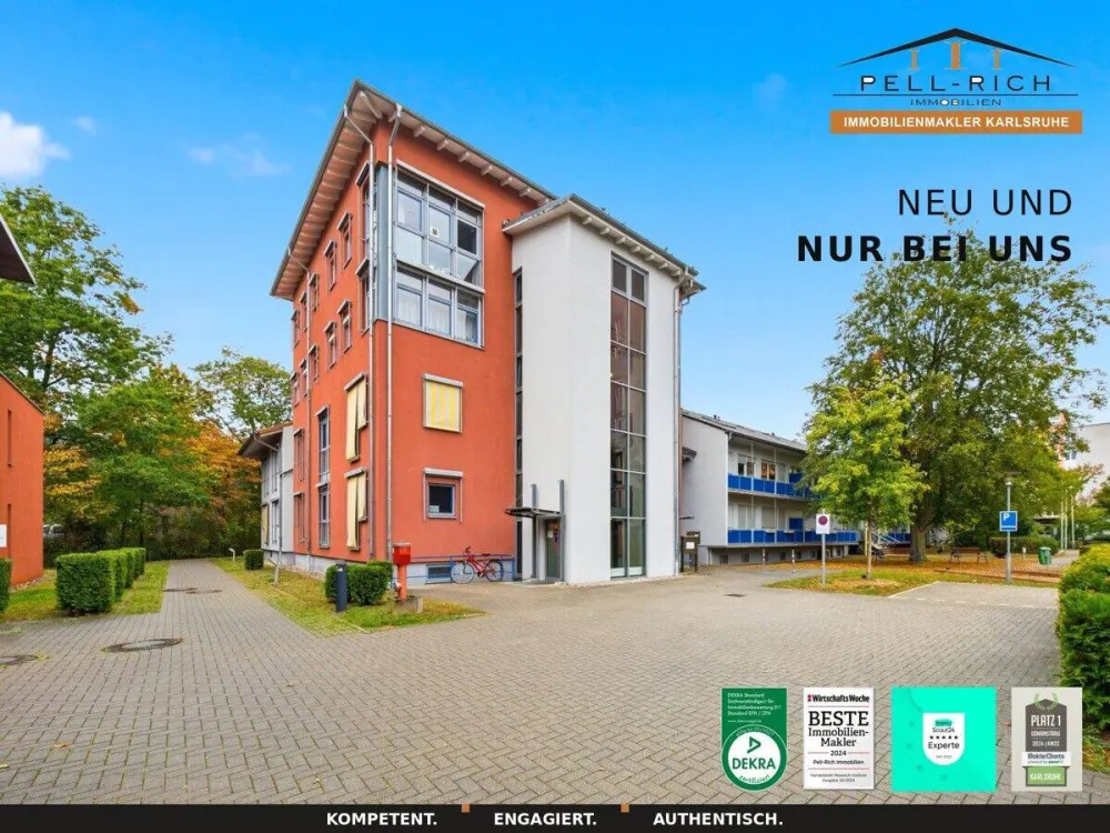 SENIORENWOHNEN: Helle 2-Zimmer-Wohnung mit Aufzug & neuer Einbauküche in der Oststadt zur Miete