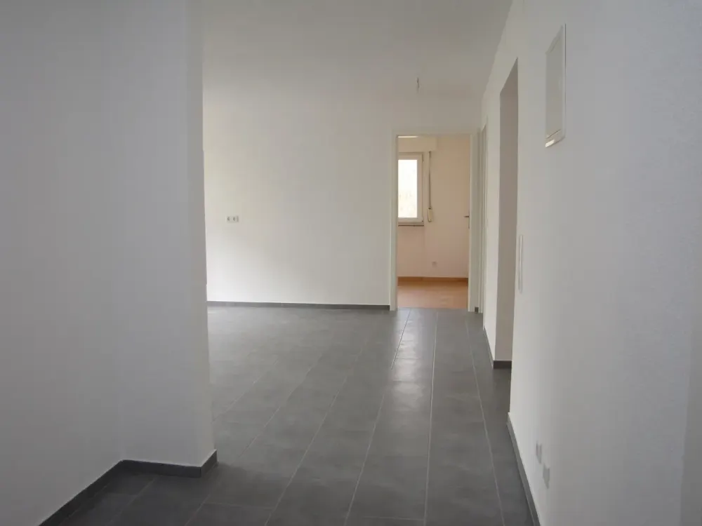 +++TOP GEPFLEGT+++LAMINAT & FLIESEN+++WOHNKÜCHE+++TGL- BAD+++S/W-BALKON+++HMS+++ETC.+++AB 10.2026+++