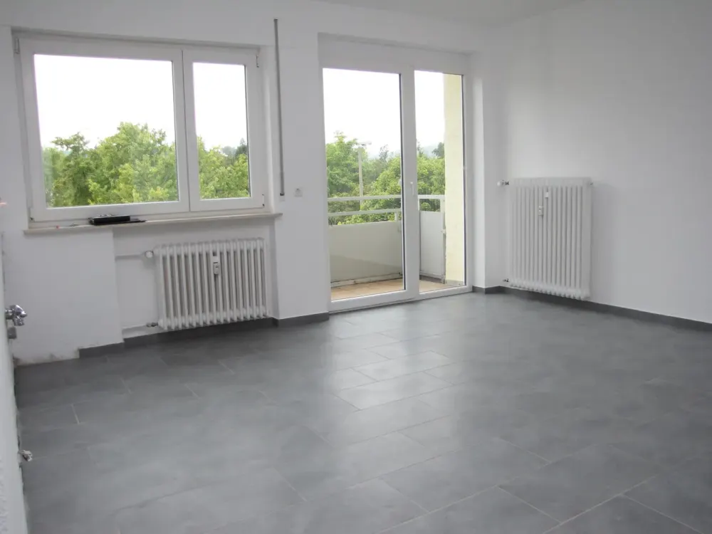 +++TOP GEPFLEGT+++LAMINAT & FLIESEN+++WOHNKÜCHE+++TGL- BAD+++S/W-BALKON+++HMS+++ETC.+++AB 10.2026+++