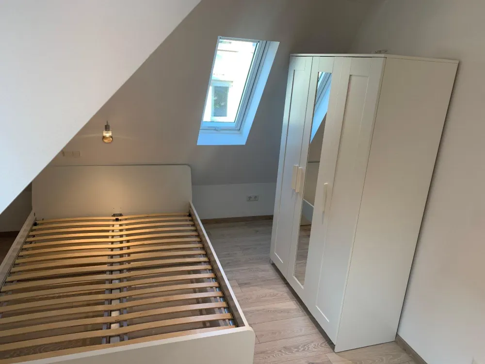 Moderne vollmöblierte 2,5 Zi-Wohnung in S-Gaisburg kernsaniert