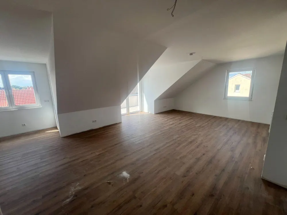 Exclusive 2-Room Apartment with Balcony First Occupancy