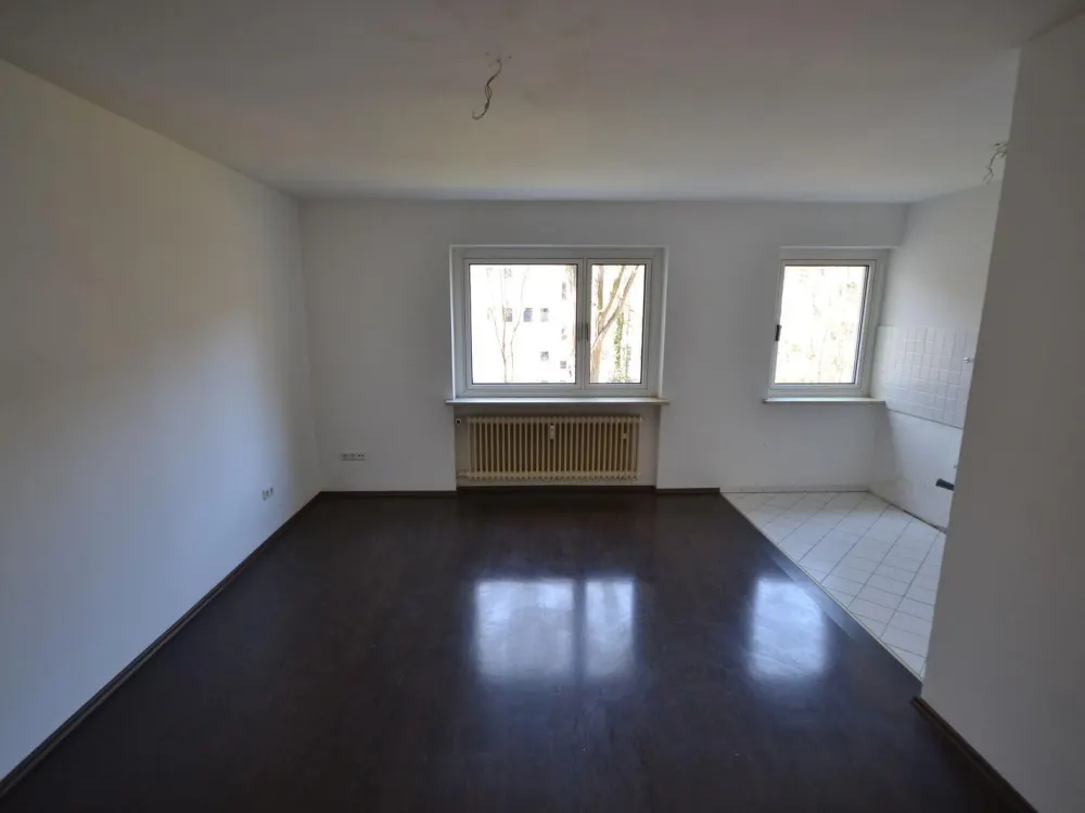 Gemütliches Wohnen: 4 Zimmer in gepflegtem Haus im Grünen