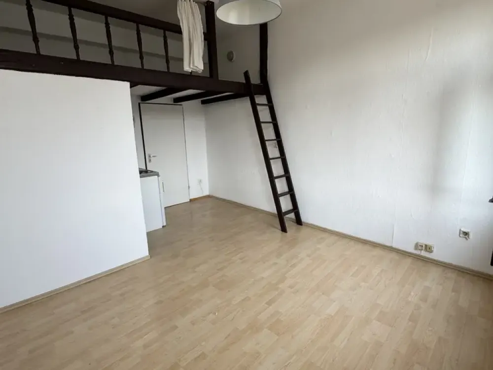 Ehrenfeld Apartment mit Schlafempore auch für Studenten