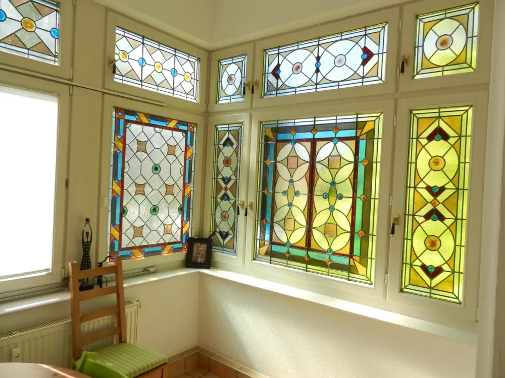 * Wohnen in wunderschöner Villa in bester Lage *